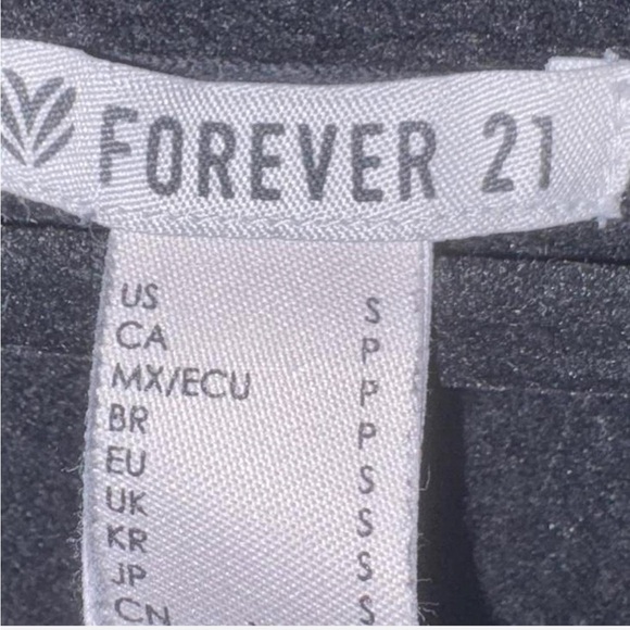 Black Zip-Up Cropped Hoodie - Picture 3 of 3